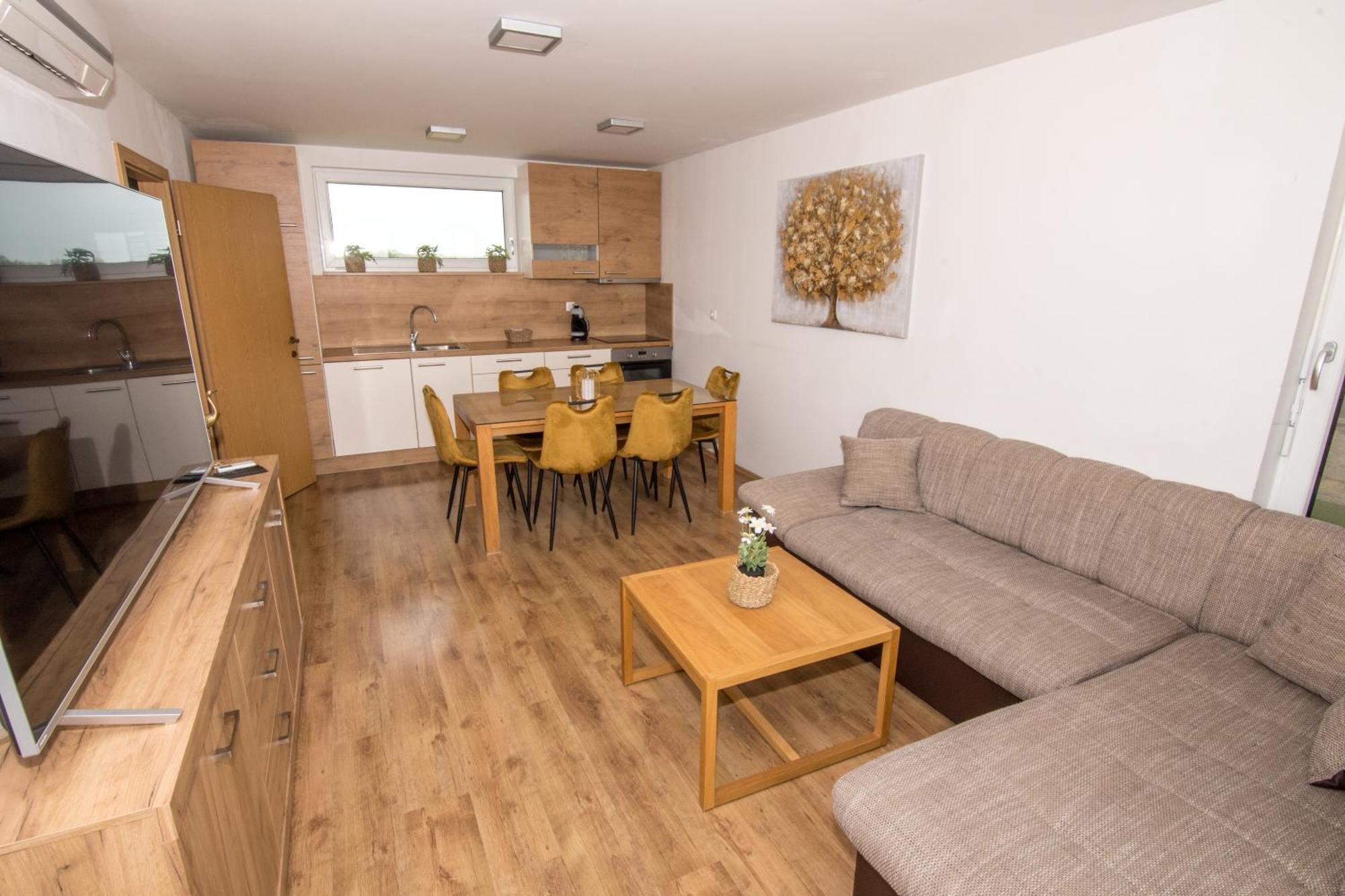 Apartmaji Aida มอร์าฟสเก-ตอปลิตเซ ภายนอก รูปภาพ